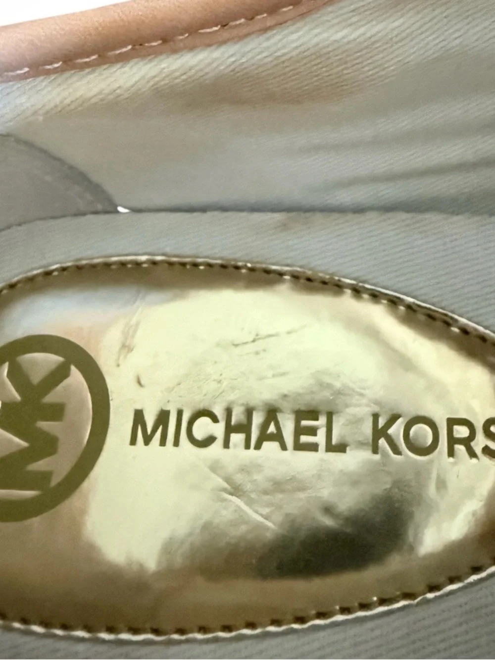 Michael Kors Medici women’s 8M studded lace up leather white & tan logo sneaker